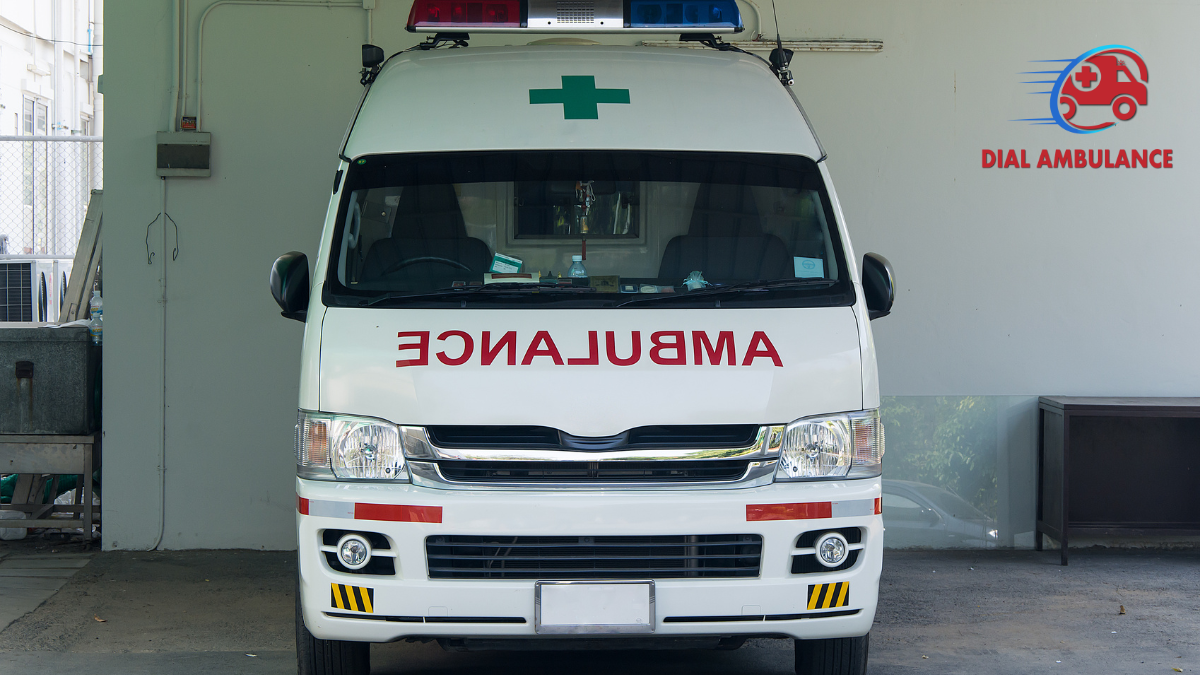 Best Ambulance Service in Hazratganj: Dial Ambulance